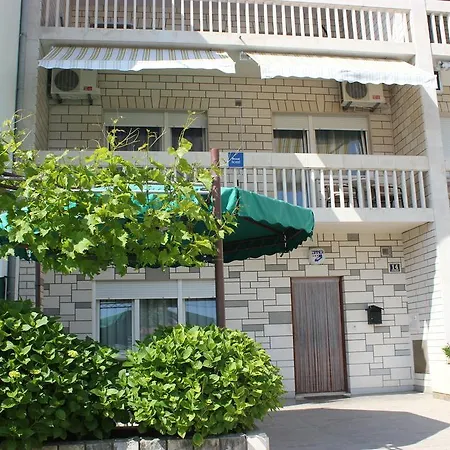 Barbara Guest house