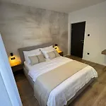 Barbara 3*