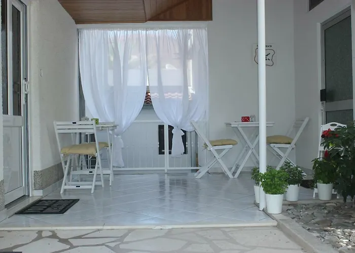 Barbara Penzion Stobreč